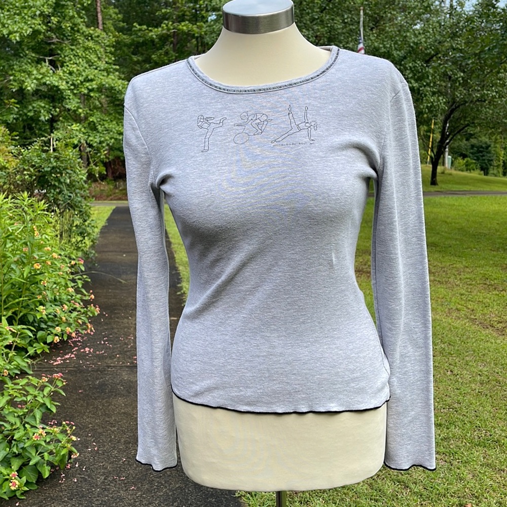 Nike athletic tee size small